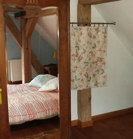 Frühstückspension Stara Papiernia Lasek 3*