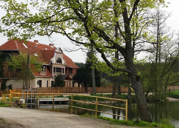 Stara Papiernia Lasek 3*