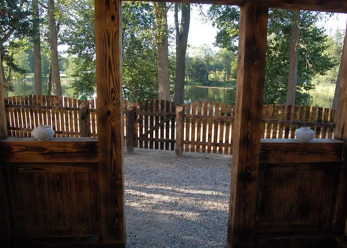 Bed and breakfast Stara Papiernia Lasek